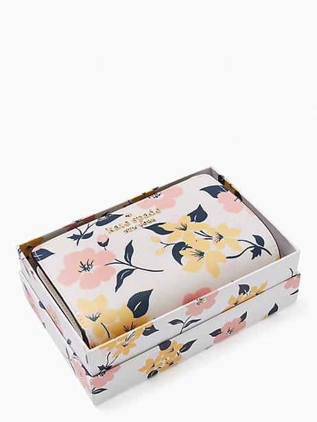 staci lily blooms boxed medium compact bifold wallet